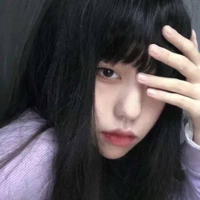 58岁老汉花10万元娶46岁外地女人，新婚第二天睁开眼，看到房间一幕愣住了！